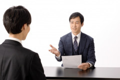 嫁に内緒で転職活動してた。一次面接通過の知らせをもらい、ついに嫁に話したら怒り出した。