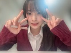 前田衣澄ちゃんがうpした現役ＪＫスタイルがたまらん件！！