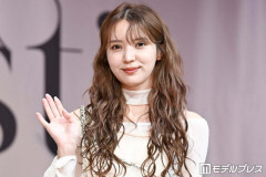 元櫻坂46小林由依、27歳誕生日に赤ちゃん時代のショット公開「面影ある」「天使すぎる」と反響