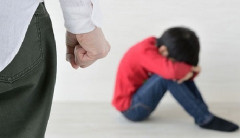 最近息子を怒ることが増えた…かわいさが原因だけど、反省している。もう少し気長に待てば怒らなくても済んだのに。