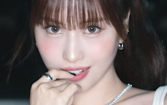 【画像】TWICEモモ(30)、エチエチボディを披露wwwwww
