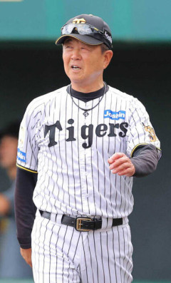 【阪神】平田勝男２軍監督→ヘッド、和田豊ヘッド→２軍監督　ともに３年ぶり配置転換　４人退団で組閣急ピッチで再考　野村克則２軍バッテリーＣは１軍作戦Ｃに