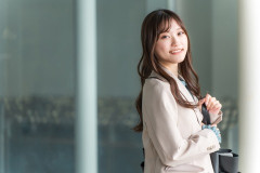 【画像】ゴールドマンサックス（年収1500万円～3000万円）の女性、美人すぎるｗｗｗｗｗｗ