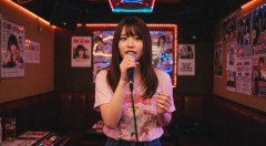 【悲報】カラオケに来た陰キャ女「う…歌うね………」←こいつが入れそうな曲