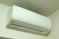 ワイの部屋、エアコンなしなんだがどうやって冬を乗り越えればええんや