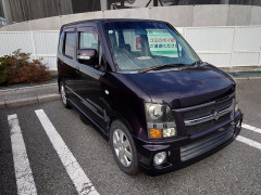 やっと納車された、初めてのマイカー😍
