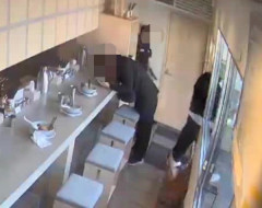 「ひと口食べてまずいから残しただけだ、ラーメンを残したお客さんを防犯カメラで晒す店なのか」Xで有名ラーメン店の抗争が酷いと話題に