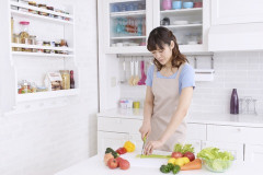 妻「子どもがいても専業主婦する」自分（職場ではモラハラと言われるが、パートで交友関係を広げてほしい）