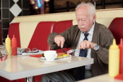 【悲報】アメリカのジジイ達って「今日は食欲ないわ……」って時食べるものあるんか？