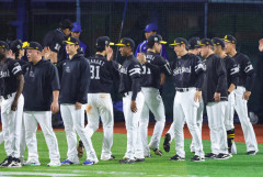 日本シリーズ　北部九州地区で視聴率第1戦２７・８％第2戦２７・５％wowowo高すぎ