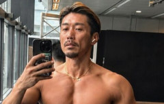 『日本で最もかっこいい50代』こと金子賢(50)の肉体、エグすぎる