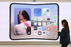 【不具合】アップルの「iPhone Duo」に画面不具合、交換対応へ
