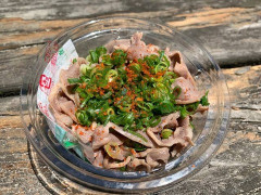 砂肝です。胸肉と同等の栄養で、味は胸肉より遥かに美味しいと思いますよ。