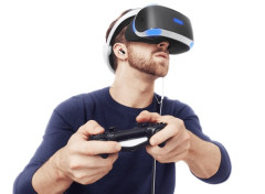PSVR←いつの間にか10年経ってるけど結局なんだったの？