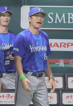 崖っぷちの相川亮二監督「本当にちょっとの差」「守備も走塁も攻撃も…」