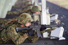 【悲報】一流弁護士「もしも日本にゾンビが発生しても自衛隊員は発砲出来ないのが現実なんです」