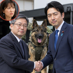 「怒りがおさまらない」歌手の坂本美雨 小泉進次郎氏と軍用犬開発キーマンの“握手写真”に怒り投稿 | 亡くなった福田さんが自分の子や孫を戦争に巻き込みたくないと言ってた