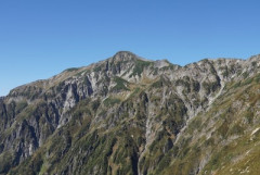 【闇】性欲に狂った医者、30代でなぜか『登山』に目覚める → その理由が…
