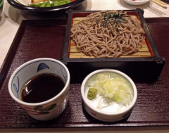 ざる蕎麦はワサビ必須だよな？