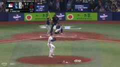 【ワールドシリーズ4回戦】ブルワーズ・ハミルトン、5回表に同点ソロホームラン！自身のタイムリーエラーをすぐに取り返す！！！！！！！！！！！！