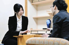 【絶句】初女性棋士西山氏、女性にあまりにも過酷な将棋界を語る