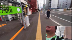 人気配信者さん、配信しながら小学生の横を通り過ぎたらガチでヤバいことになってしまう・・・