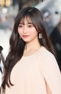 【悲報】井上和、舞台挨拶の日に髪を染めた模様wwwwww