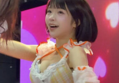 【驚愕】地下アイドルさん、このレベルのメスガキがドシコい衣装で出演してしまうｗｗｗ