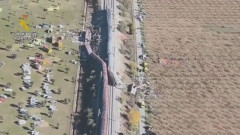 スペインで高速鉄道が衝突、10人死亡  [10/28]