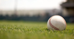 NPB「ドラフト指名選手は最高契約金1億、年俸1500万円までです」これが何十年も続いてるという