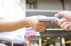 【衝撃】初めてティッシュ配りのバイトをした素人だけど、ベテランの1.5倍以上の成果を出して気まずい…◯◯しただけなのに　→　納得の攻略法だとネット絶賛ｗｗｗｗ