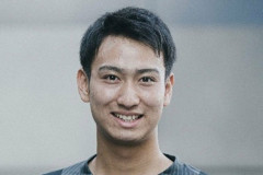 【悲報】レアルの元天才中井卓大が監督解任で出番激減…ここから挽回していくには・・