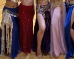 【動画】現役女子大生サークルさん、ド派手に乳、生足、尻を見せつけてしまうｗｗｗｗｗｗ