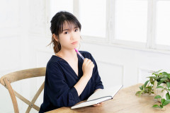 私の言動が気に入らなかったら目の前で育児日記に私のことをグチグチ書く妻
