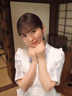 【画像】小川彩、めおと日和の撮影オフショットがガチで可愛すぎる...