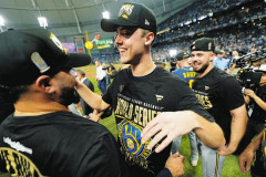 ミジオロウスキー(24)さん、MLB2年目にして全てを手に入れてしまう