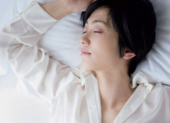 遠藤久美子(48)、えちえちすっぴんを大胆に公開した結果・・・
