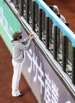 元巨人のヘッドコーチ元木大介「自分の頃は僕が知らないとこでコーチが直接監督に報告していた。何かあればヘッドコーチは通してほしい」