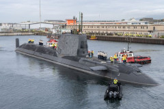 英海軍のヴァンガード級原子力潜水艦4隻中3隻が同時に洋上へ …核抑止態勢の強化か！