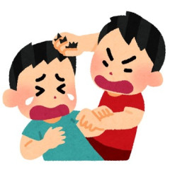 【モヤモヤ】子供から「年長の子に怪我している箇所を蹴られた」と言われた。園では担任が叱って子供同士仲直りしたらしいが、こういう時って双方の親に連絡しないもの