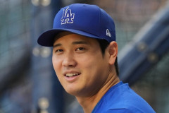 【悲報】大谷翔平さん、来年も登板間隔を空けながら投手を続けることが決定してしまう
