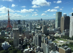帰宅したら嫁と男が真っ最中…！そして俺は男の頭を床に叩きつけ、「嫁が襲われている！」と警察に通報　→　しかし想定外な結末は….,,