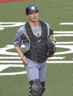 榮枝は来年さすがに使われるやろ？現実問題、坂本の後継者は榮枝以外いない