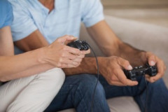 ゲーム制作者「アホがAI製ゲーム攻略wikiに載ってる嘘攻略情報について問い合わせしてくる。」