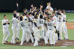 ソフトバンクホークス(13年で8回日本一)←これ