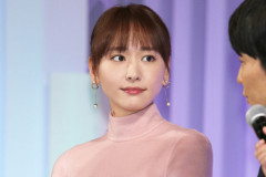 女性が 《なりたい顔》 有名人ランキング！　白石麻衣、新垣結衣…　1位は「どこから見ても理想の顔」！