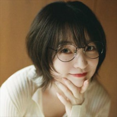 【朗報】上田麗奈さん、谷間を見せてしまうｗｗｗｗ
