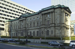 日銀の14年越しの合格通知、マヨネーズ565円がまさかの再審査・・・この試験、最後に落第するのは誰なのか！！！