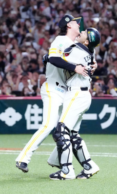 SB山本祐大(28) 2026年日シリ成績 .364 3打点 OPS1.103