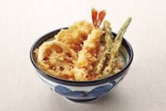 日本人「天丼が730円！？高くて食べられない！」
